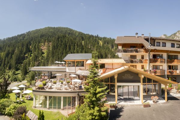 Almwellness Resort Tuffbad (Alpen)